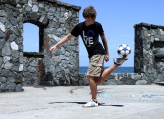 Top 10 Tekkers to Kick Off March!