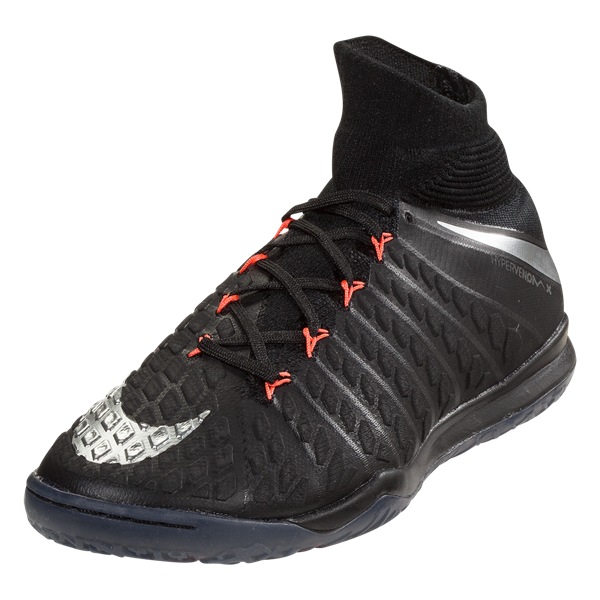 Nike Hypervenom Strike Night