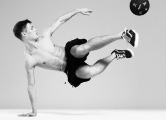 Top 10 Tekkers: Sun’s Out, Shirts Off