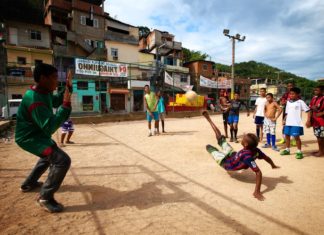 Top 10 Tekkers: The Best Street and Freestyle Football Skills from Latin America! freestyle football skills