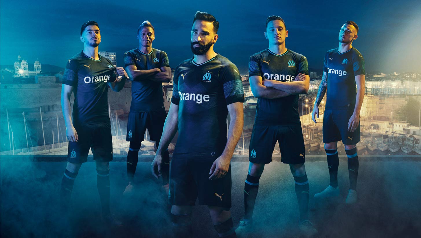 2018-19 football kits