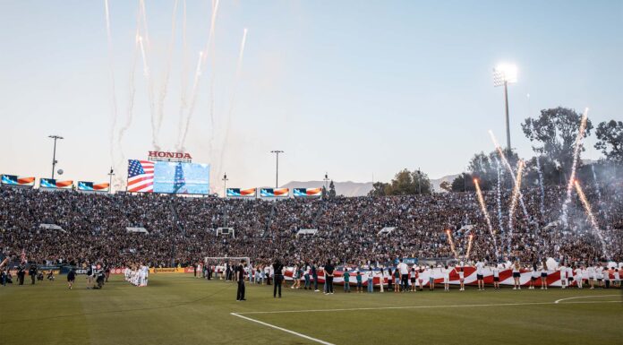 The Tailgate Experience: A Packed Rose Bowl for El Trafico el trafico rose bowl