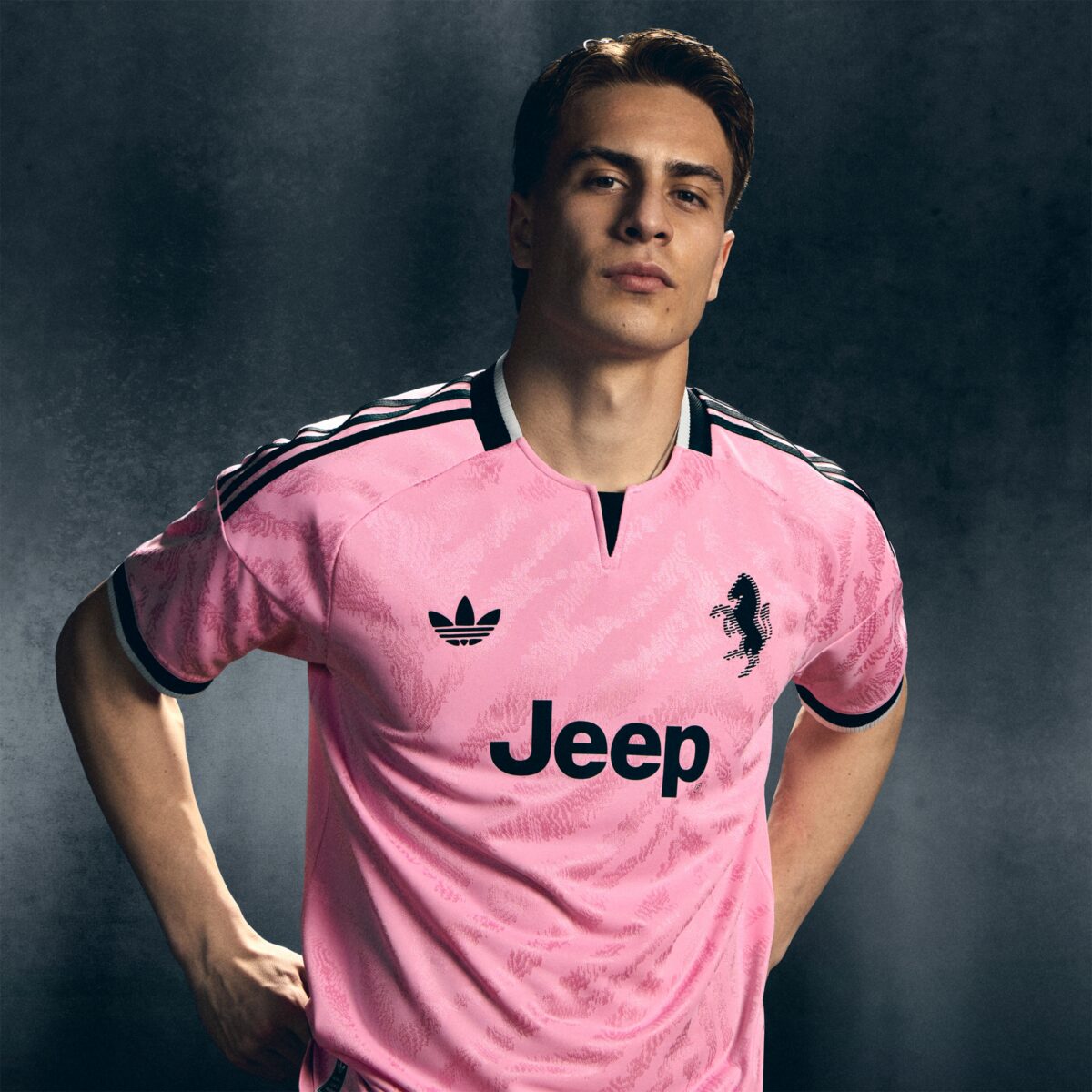 juventus away kit