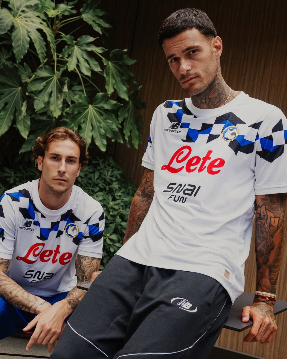 atalanta away kit